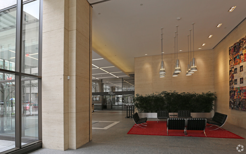 201 E 5th St, Cincinnati, OH en alquiler - Lobby - Imagen 2 de 4