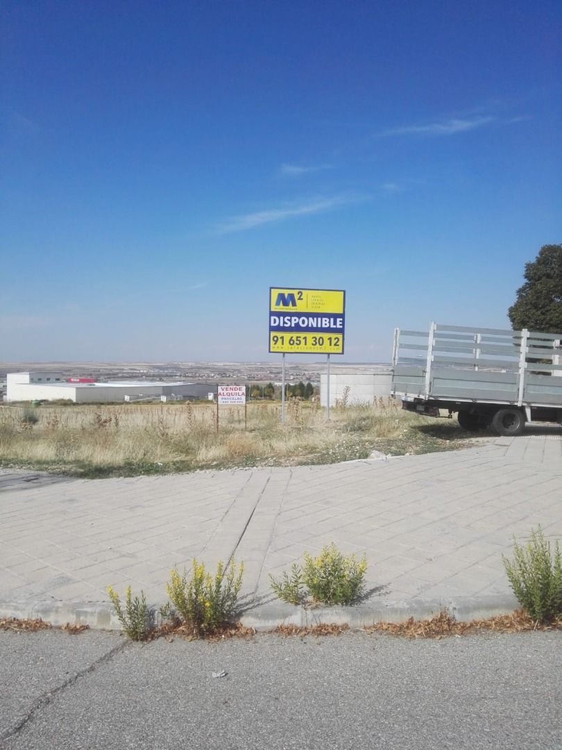 Terreno en Chiloeches, Guadalajara en venta Foto principal- Imagen 1 de 2