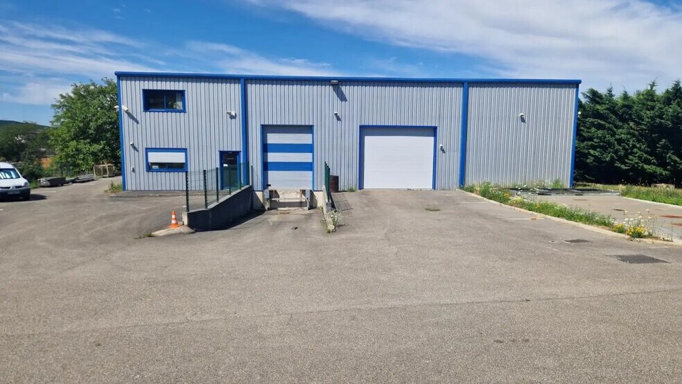 185 Montée Du Gravetan, Saint-Just-Chaleyssin en alquiler - Foto del edificio - Imagen 1 de 2