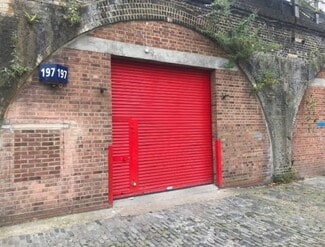 Más detalles de Bellenden Rd, London - Nave en alquiler