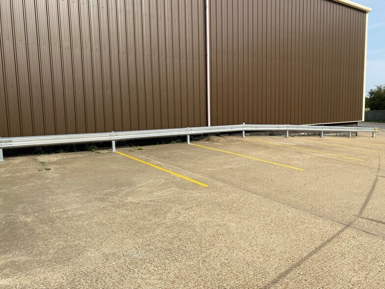 Wansford Rd, Peterborough en alquiler - Foto del edificio - Imagen 3 de 3