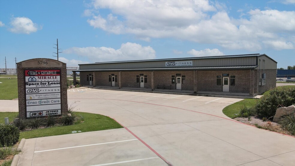 5796 E Highway 114, Haslet, TX en alquiler - Foto del edificio - Imagen 2 de 34