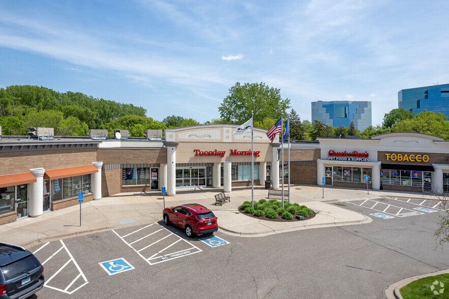 10100 N 6th Ave, Plymouth, MN en alquiler - Foto del edificio - Imagen 3 de 7