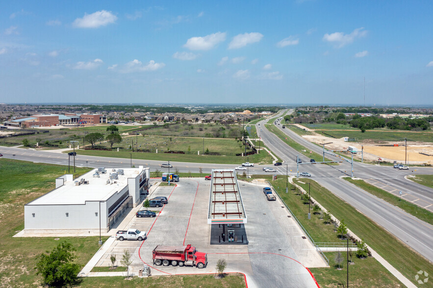 2090 Westinghouse Rd, Georgetown, TX en alquiler - Foto del edificio - Imagen 2 de 6