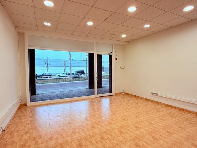 Más detalles de Local en alquiler