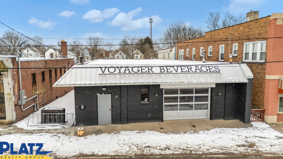 1586 Mahoning Ave, Youngstown, OH en alquiler - Foto del edificio - Imagen 1 de 12