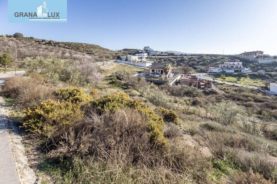 Calle Charinas, 28, La Zubia, Granada en venta - Foto del edificio - Imagen 2 de 12