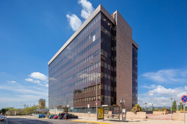 Más detalles de Oficina en alquiler