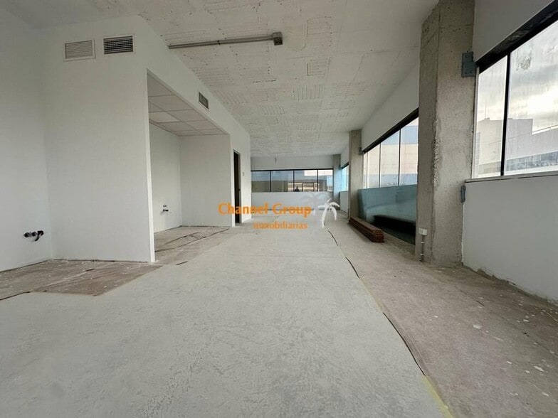 Oficina en ELX, Alicante en alquiler - Foto del edificio - Imagen 2 de 4