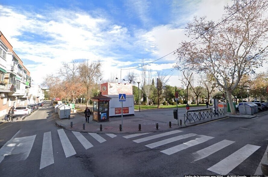 C. de Santo Domingo, Leganés, Madrid en venta - Foto del edificio - Imagen 3 de 10