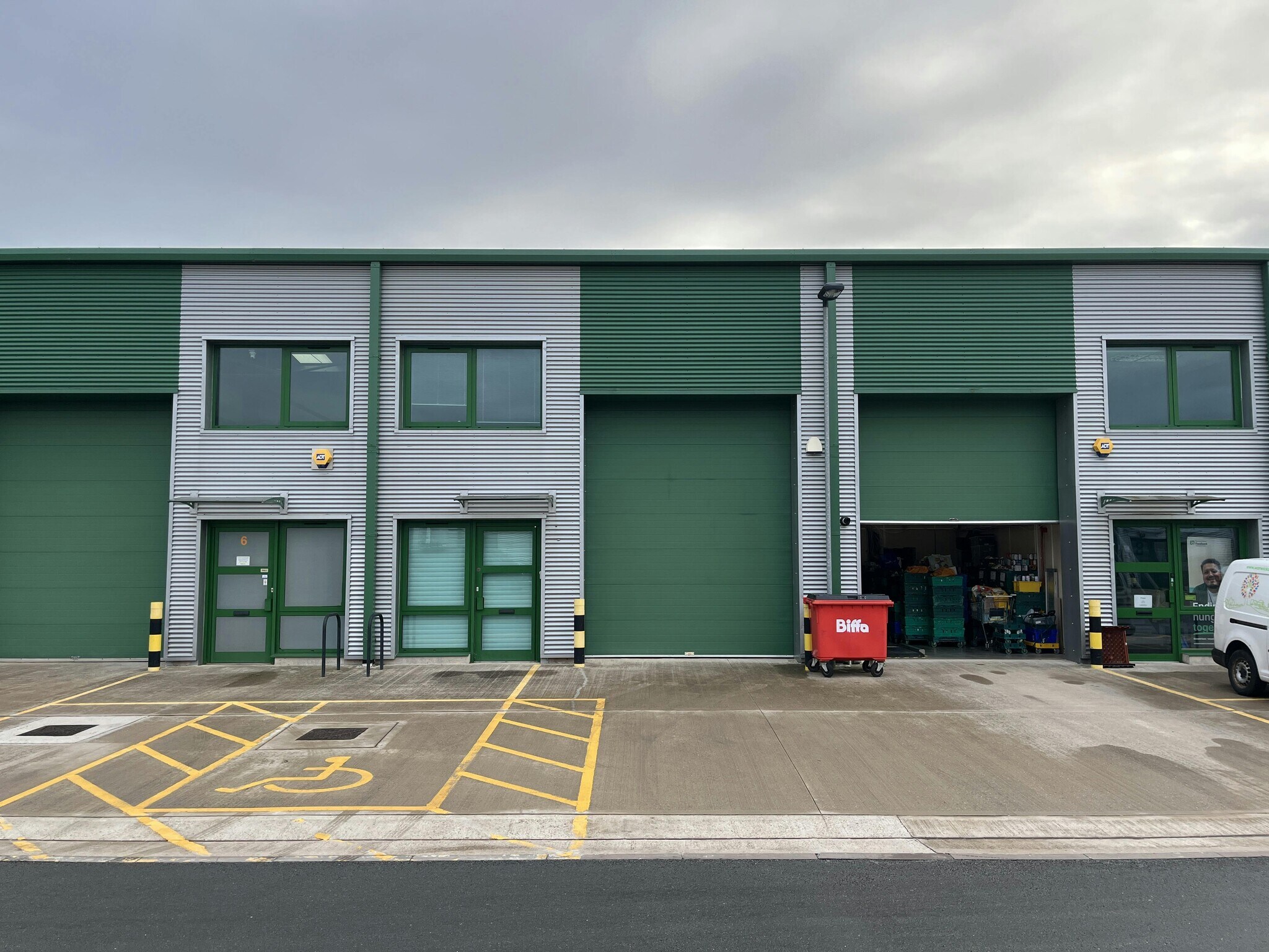 Tachbrook Park, Warwick en alquiler Foto del edificio- Imagen 1 de 12