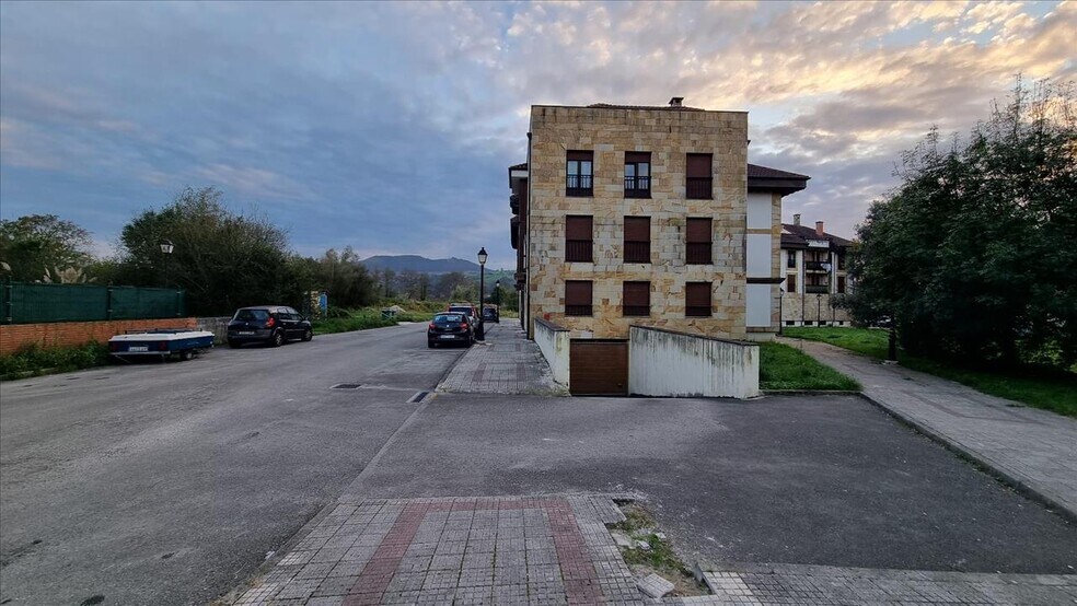 Edificio residencial en Santa María de Cayón, Cantabria en venta - Foto principal - Imagen 1 de 1