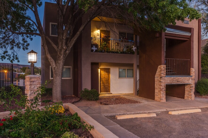 1069 Bonita St, Grants, NM en venta - Foto del edificio - Imagen 1 de 16