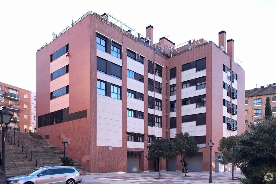 Calle Iglesia, 13, Alcorcón, Madrid en venta - Foto del edificio - Imagen 1 de 1