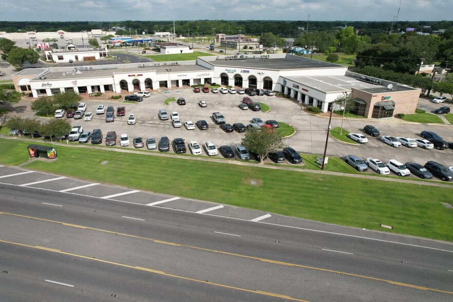 5520 Johnston St, Lafayette, LA en alquiler - Foto del edificio - Imagen 1 de 2