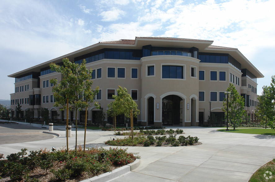 2945 Townsgate Rd, Westlake Village, CA en alquiler - Foto del edificio - Imagen 2 de 12