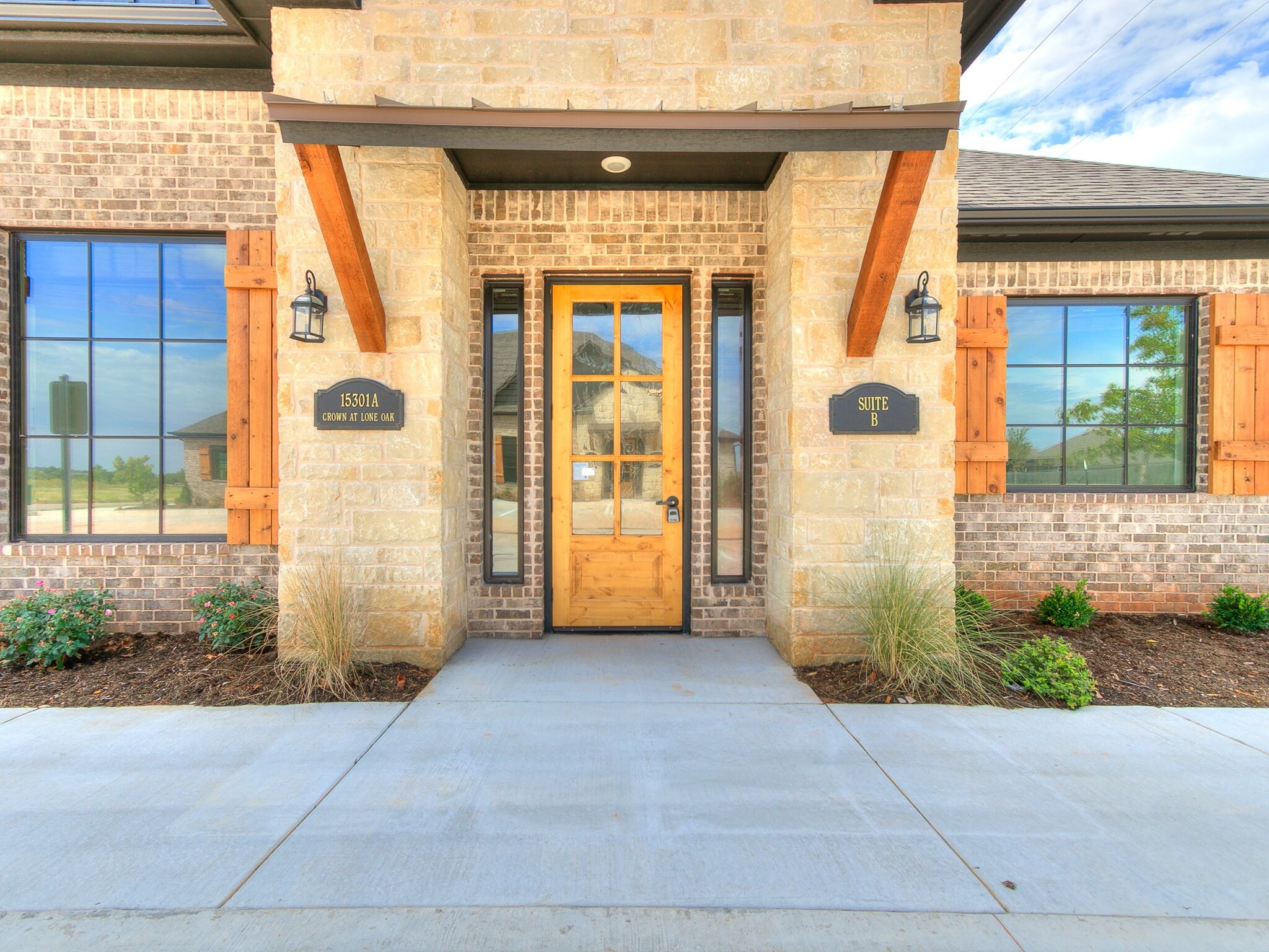 15201 Crown at Lone Oak Rd, Edmond, OK en alquiler Foto del edificio- Imagen 1 de 16