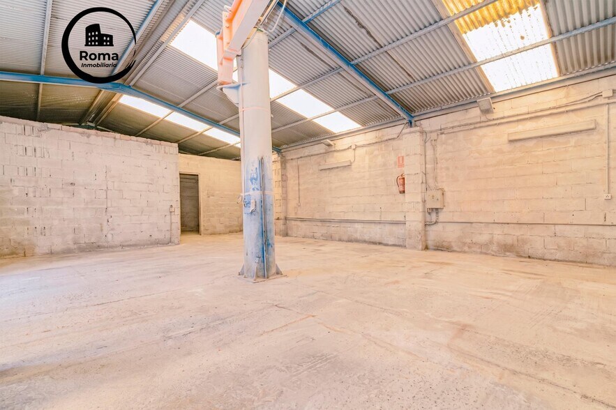 Nave en Atarfe en venta - Foto del edificio - Imagen 3 de 42