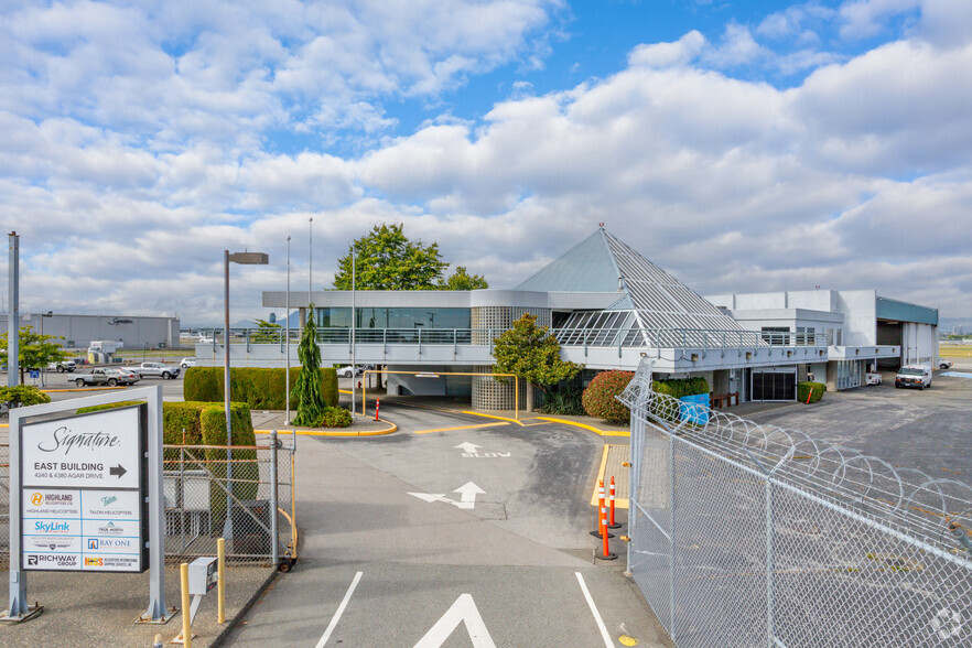 4380 Agar Dr, Richmond, BC en alquiler - Foto del edificio - Imagen 1 de 3