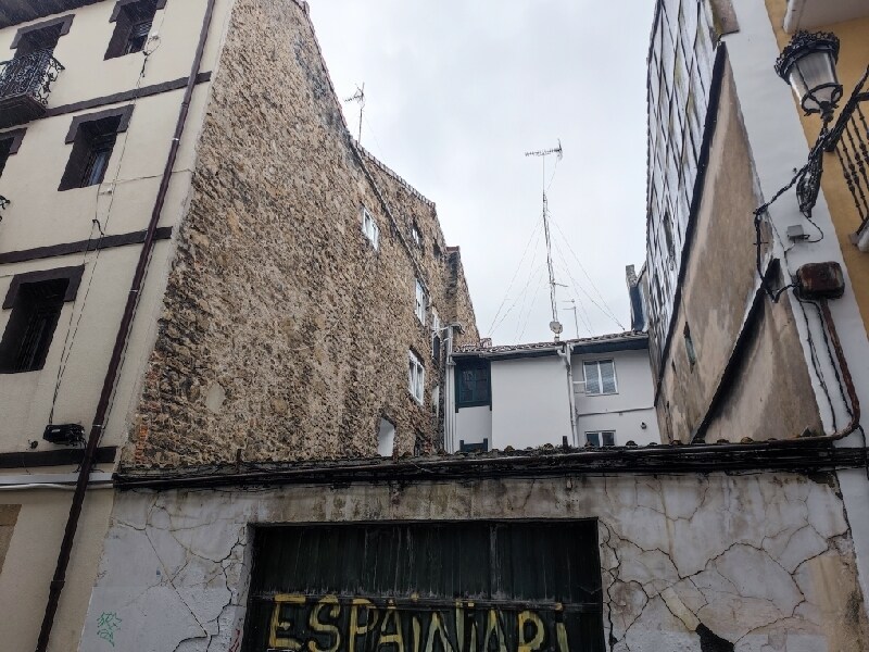 Kalea Contracalle, Irun, Guipúzcoa en venta Foto del edificio- Imagen 1 de 4