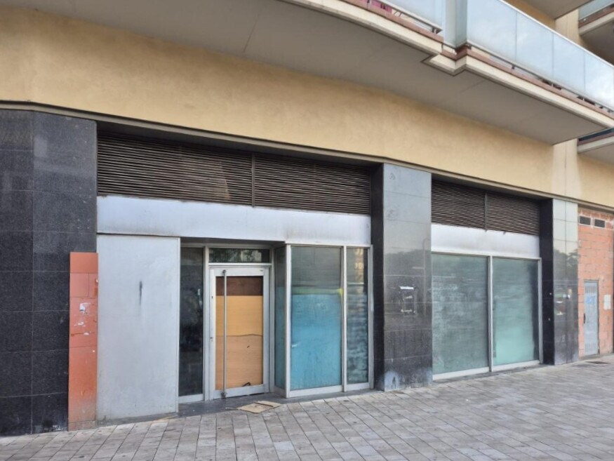 Edificio residencial en Viladecans, Barcelona en venta Foto del edificio- Imagen 1 de 2