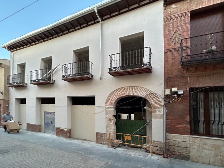 Calle Cervantes, 6, Alcalá de Henares, Madrid en alquiler - Foto del edificio - Imagen 3 de 3