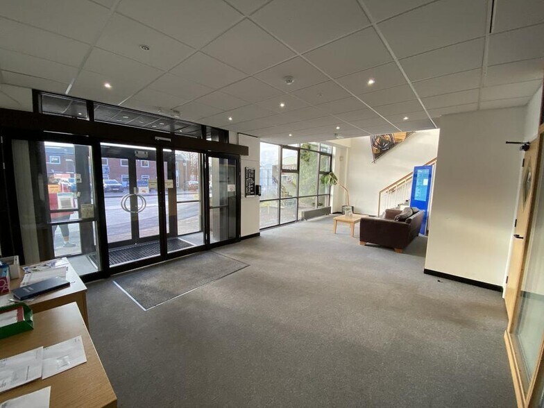 Drummond Rd, Stafford en venta - Foto del interior - Imagen 3 de 5