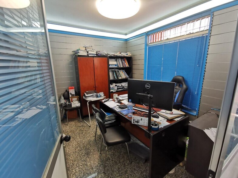 Local en Cáceres en venta - Foto del edificio - Imagen 1 de 8