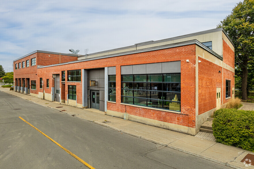 2075-2115 Rue Cabot, Montréal, QC en alquiler - Foto del edificio - Imagen 2 de 14