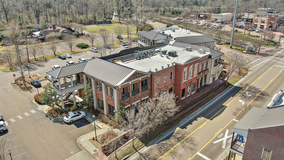 113-115 W Jackson Ave, Ridgeland, MS en alquiler - Foto del edificio - Imagen 1 de 69