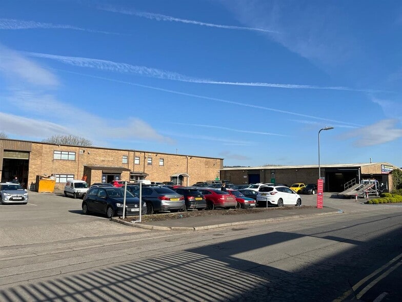 Neath Abbey Business Park, Neath en alquiler - Foto del edificio - Imagen 3 de 4
