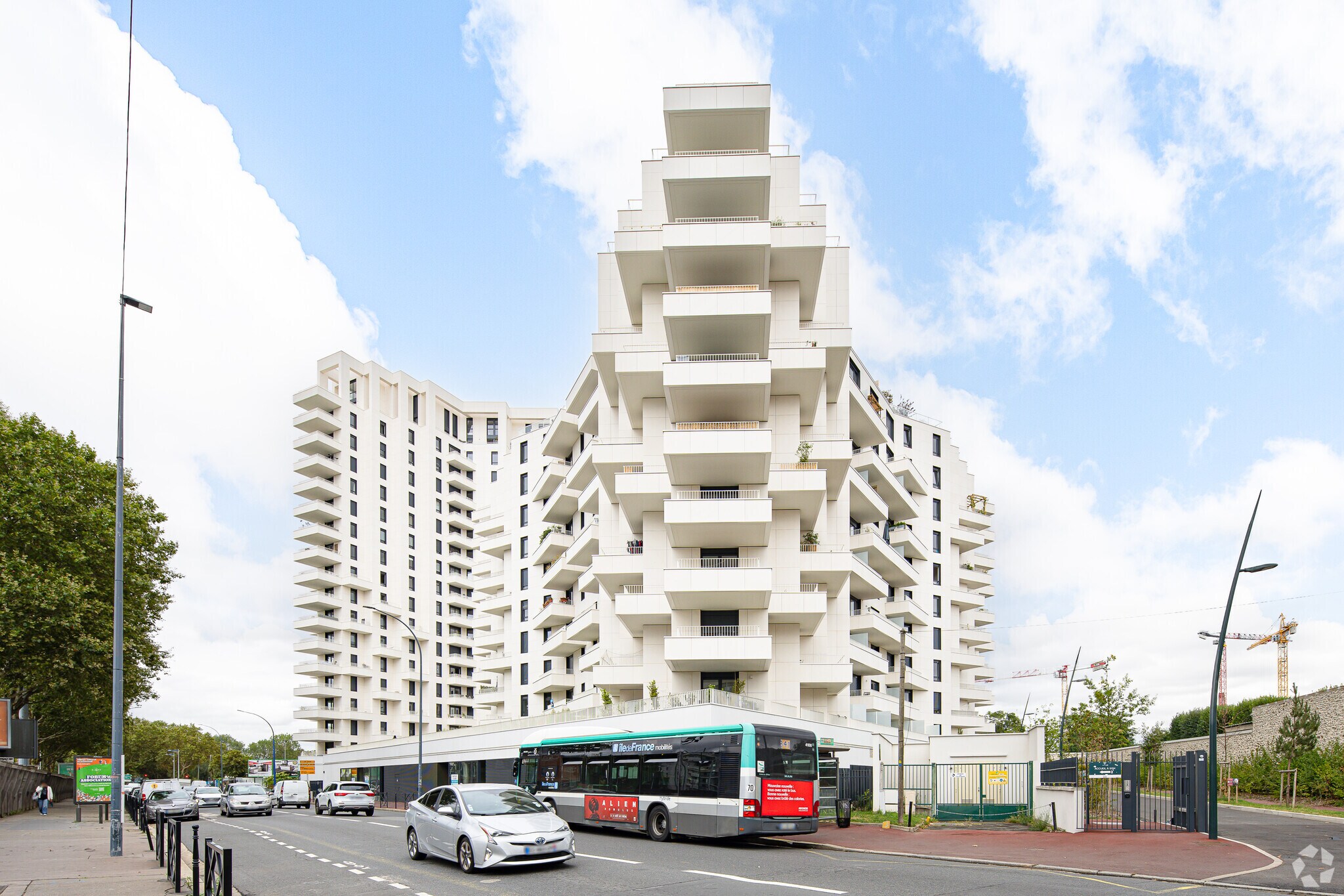 90 Rue Du Général Roguet, Clichy en alquiler Foto principal- Imagen 1 de 3