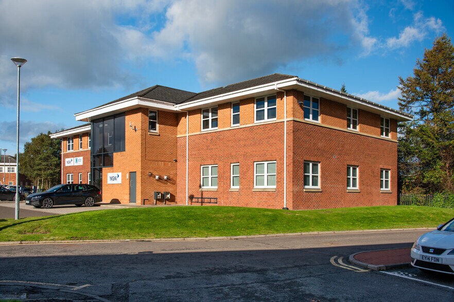 9 Deer Park Ave, Livingston en alquiler - Foto del edificio - Imagen 3 de 5