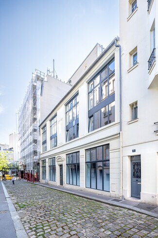 Más detalles de 5 Vla Wagram-Saint-Honore, Paris - Oficina en venta