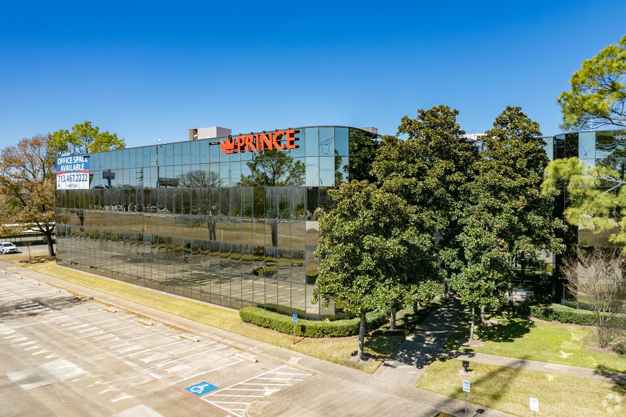 15311 Vantage Pky W, Houston, TX en alquiler Foto del edificio- Imagen 1 de 5