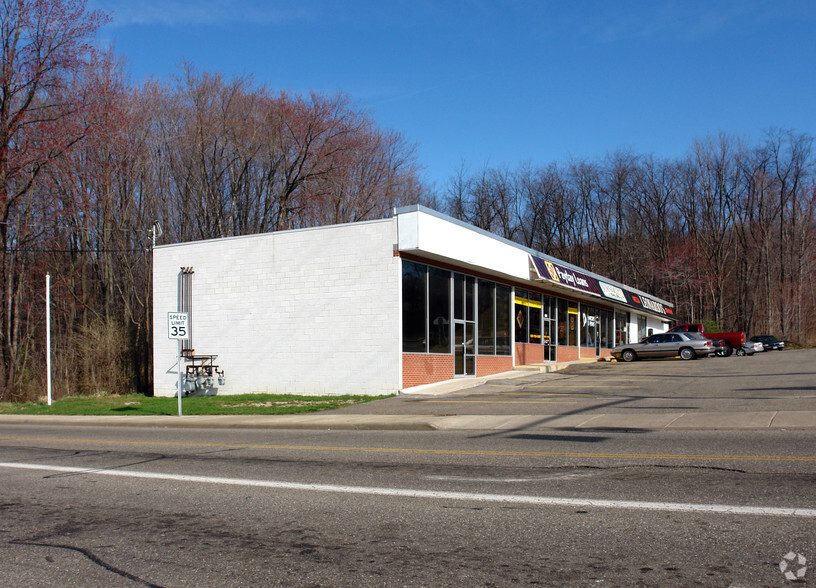 322-332 Darrow Rd, Akron, OH en alquiler - Foto del edificio - Imagen 3 de 4