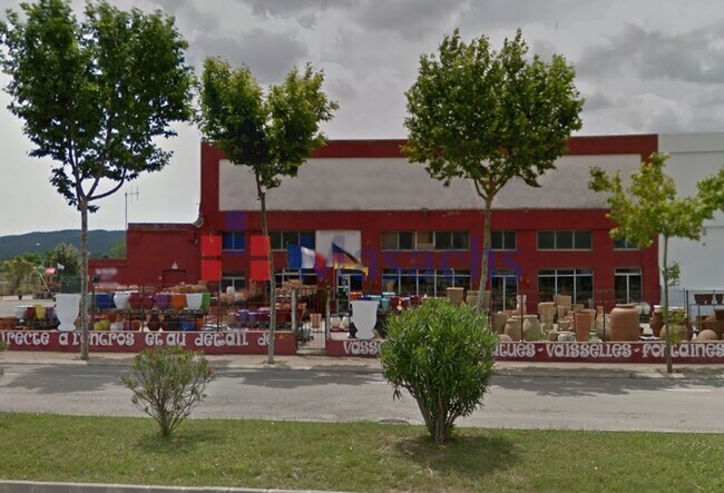 Más detalles de Nave en venta