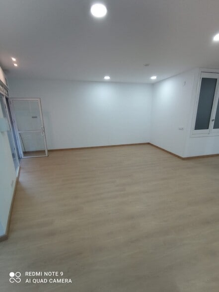 Local en Cáceres, Cáceres en alquiler - Foto del interior - Imagen 2 de 12