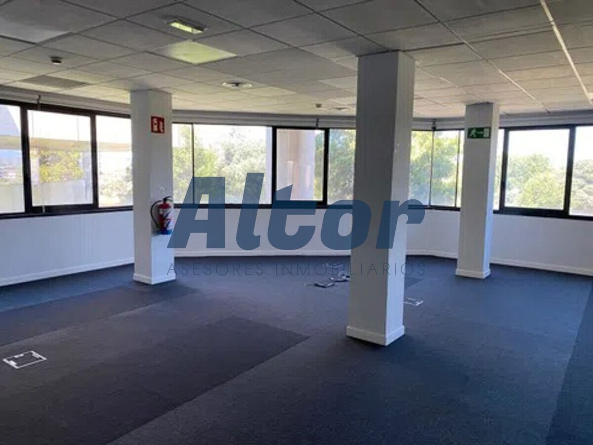 Las Rozas de Madrid, MAD 28290 - Unidad - - - Foto del interior - Image 2 of 2