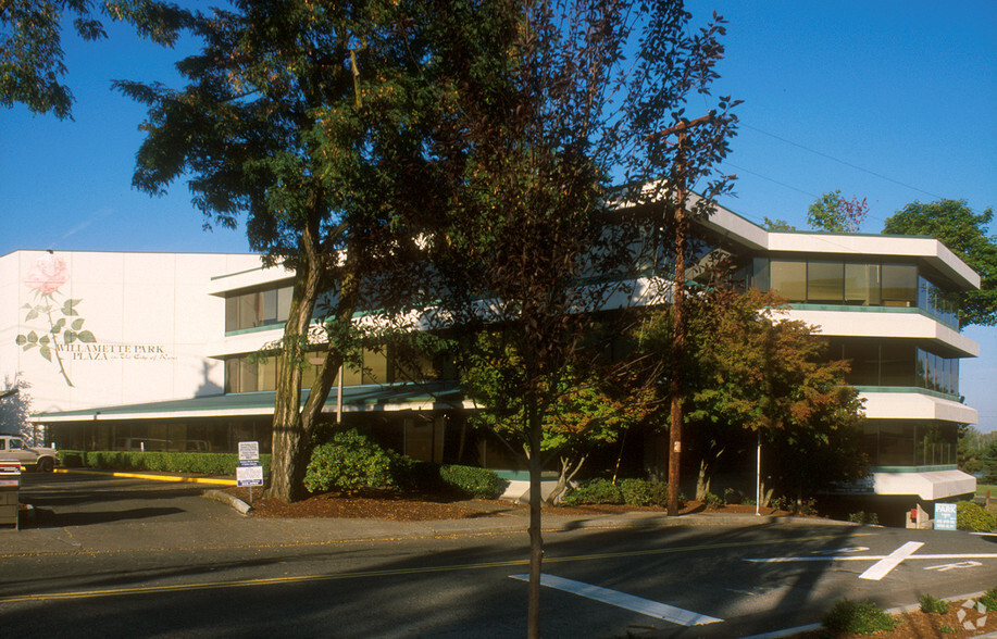 6420 S Macadam Ave, Portland, OR en alquiler - Foto del edificio - Imagen 1 de 10