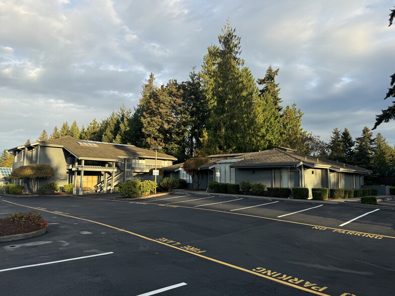 19324 40th Ave W, Lynnwood, WA en alquiler - Foto del edificio - Imagen 2 de 11