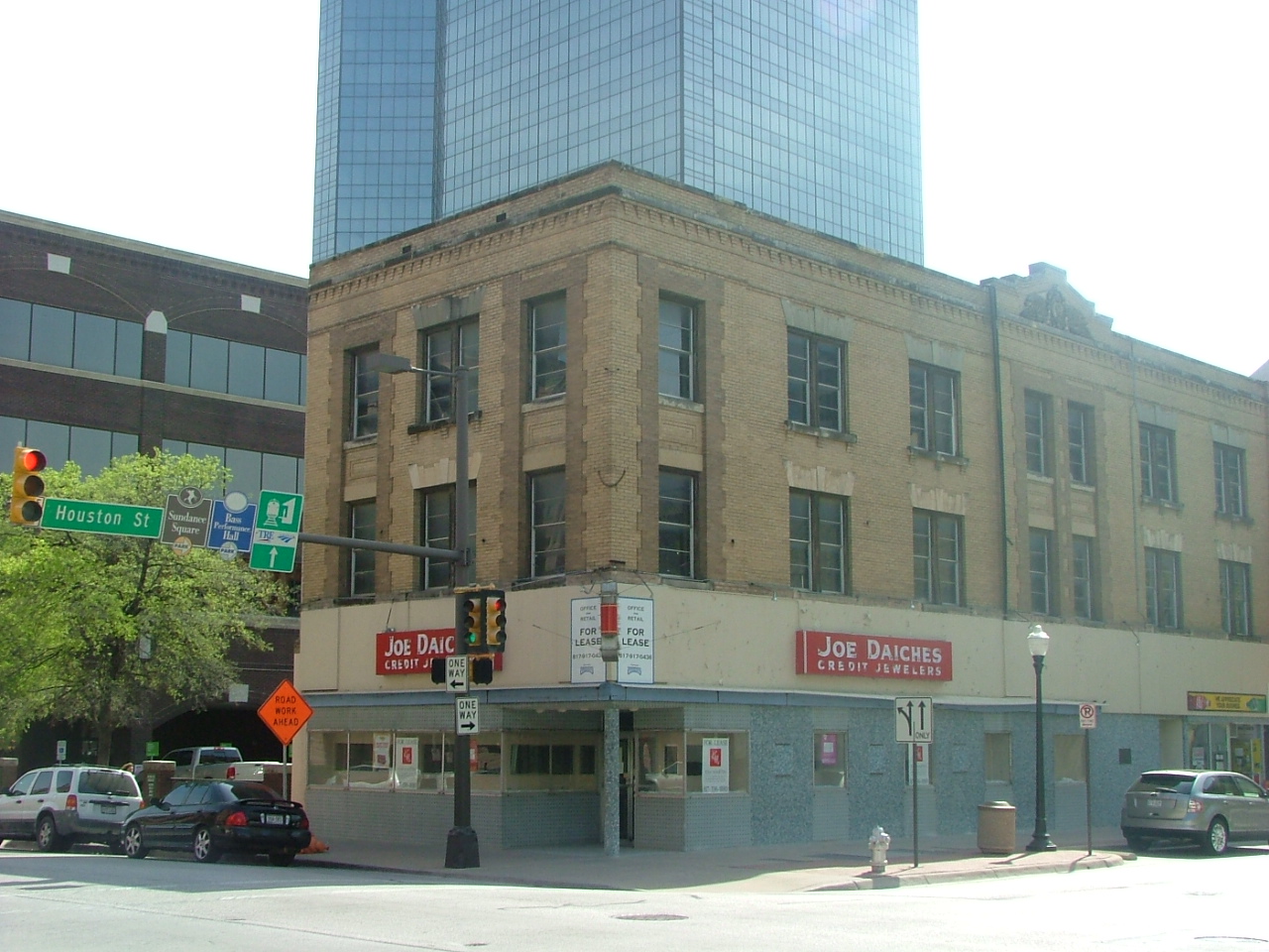 117 W Weatherford St, Fort Worth, TX en alquiler Foto del edificio- Imagen 1 de 3