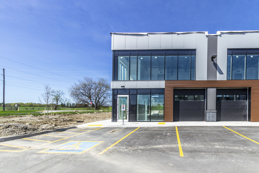 585 Hanlon Creek Blvd, Guelph, ON en alquiler - Foto del edificio - Imagen 2 de 21