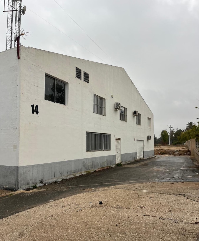 Nave en Elche, Alicante en alquiler Foto principal- Imagen 1 de 5