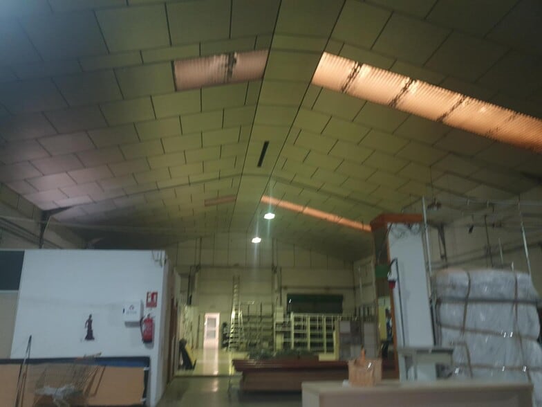 Nave en SEVILLA en alquiler - Foto del edificio - Imagen 3 de 10