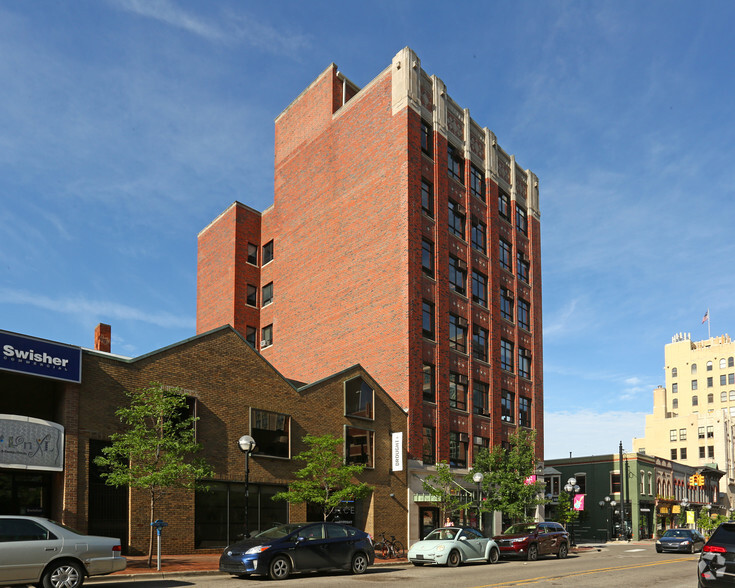 200-202 E Washington St, Ann Arbor, MI en alquiler - Foto del edificio - Imagen 3 de 16