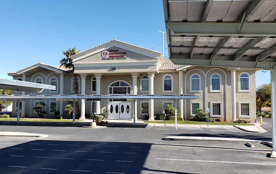 150 N Durango Dr, Las Vegas, NV en alquiler - Foto del edificio - Imagen 2 de 4