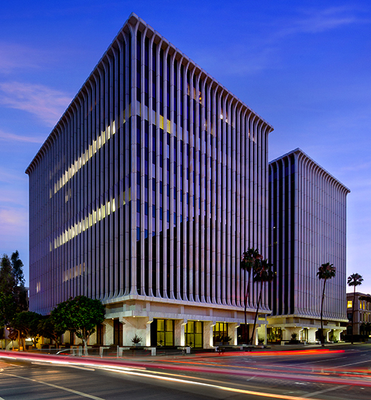 9100 Wilshire Blvd, Beverly Hills, CA en alquiler - Foto del edificio - Imagen 1 de 11