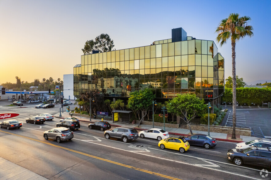 14455 Ventura Blvd, Sherman Oaks, CA en alquiler - Foto del edificio - Imagen 1 de 9