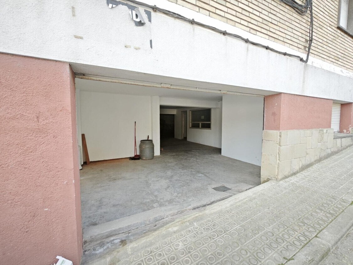 Edificio residencial en Avinyó, Barcelona en venta Foto del edificio- Imagen 1 de 2